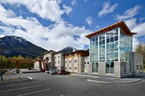 https://www.squamishreporter.com/wp-content/uploads/2013/08/holiday-Inn-300x198.jpg