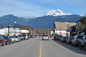https://www.squamishreporter.com/wp-content/uploads/2015/02/downtown-pic-300x200.jpg