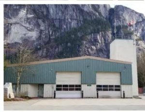 https://www.squamishreporter.com/wp-content/uploads/2018/04/fire-hall-main-2-300x231.jpg