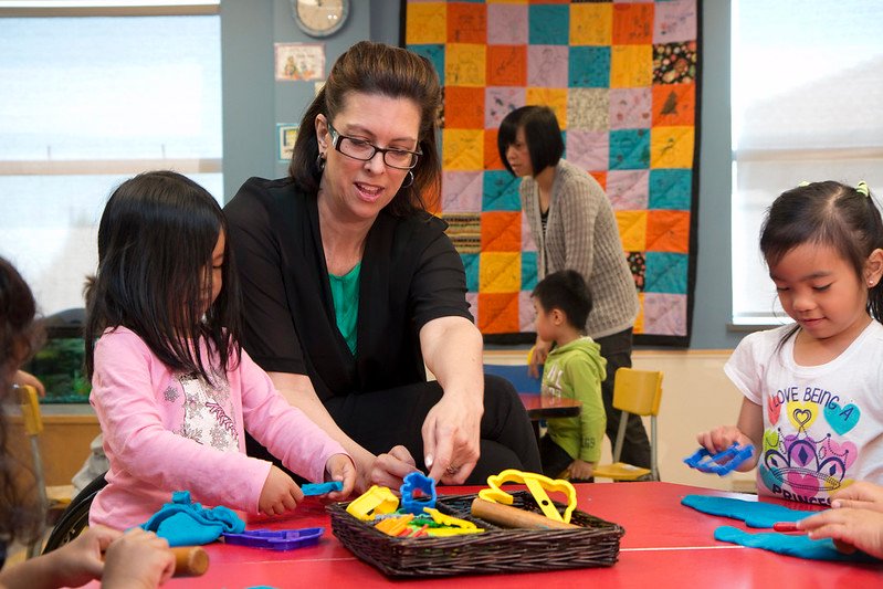 https://www.squamishreporter.com/wp-content/uploads/2020/01/child-care-1.jpg