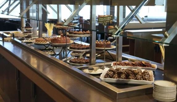 https://www.squamishreporter.com/wp-content/uploads/2020/03/buffet.jpg