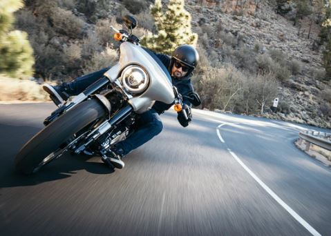 https://www.squamishreporter.com/wp-content/uploads/2020/06/motorbike.jpg
