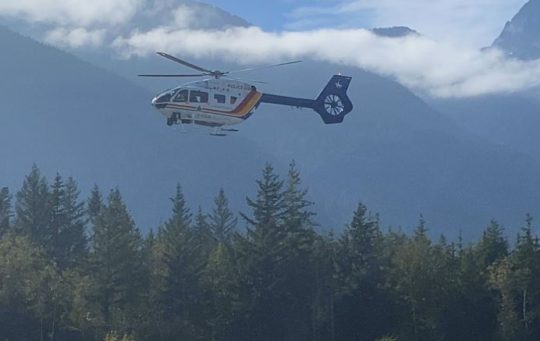 https://www.squamishreporter.com/wp-content/uploads/2020/09/Police-heli-540x341.jpg