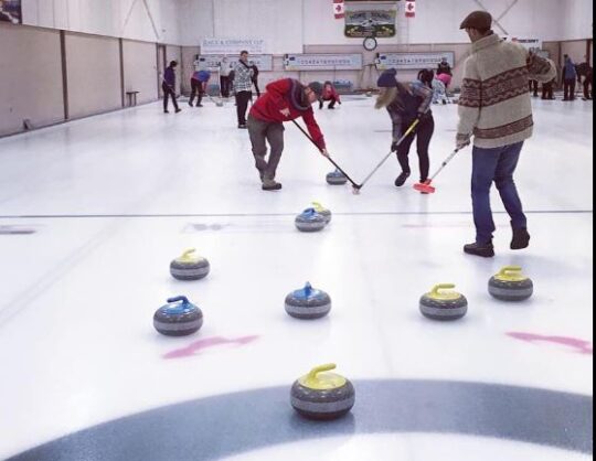 https://www.squamishreporter.com/wp-content/uploads/2021/09/curling-PIC-540x418.jpg