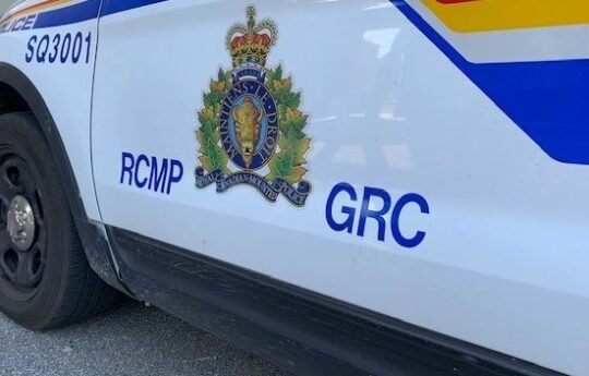 https://www.squamishreporter.com/wp-content/uploads/2021/12/police-car-540x345.jpg