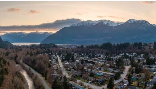 https://www.squamishreporter.com/wp-content/uploads/2022/02/squamish-1-540x307.jpg