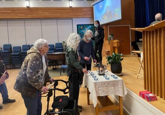https://www.squamishreporter.com/wp-content/uploads/2022/03/Multifaith-Vigil-Squamish-1-540x377.jpg