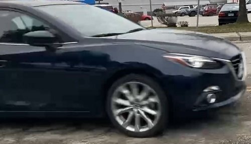 https://www.squamishreporter.com/wp-content/uploads/2022/03/mazda.jpg