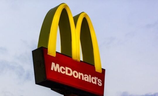 https://www.squamishreporter.com/wp-content/uploads/2022/05/MCdonalds-540x330.jpg