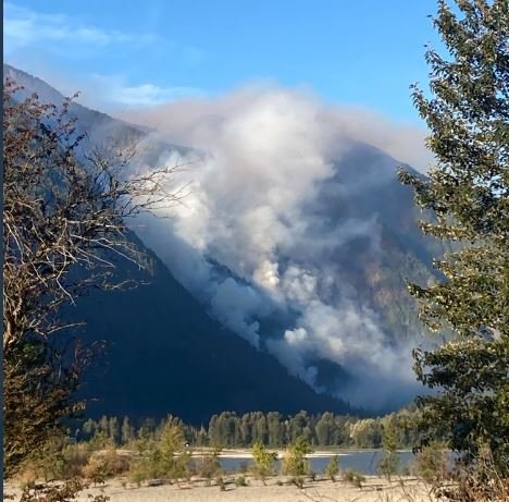 https://www.squamishreporter.com/wp-content/uploads/2022/09/HOPE-wildfire.jpg