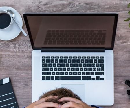 https://www.squamishreporter.com/wp-content/uploads/2022/10/laptop-MAN.jpg