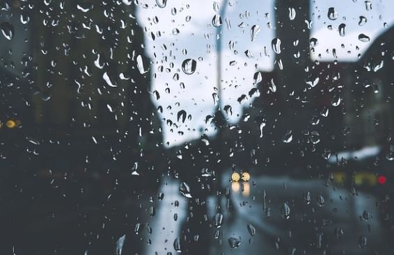 https://www.squamishreporter.com/wp-content/uploads/2022/10/rain-warning-alert-special.jpg