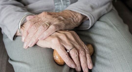 https://www.squamishreporter.com/wp-content/uploads/2022/10/seniors-540x294.jpg