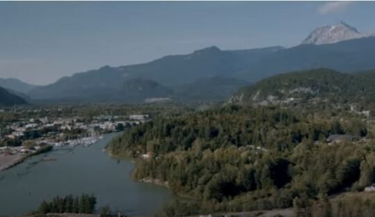 https://www.squamishreporter.com/wp-content/uploads/2022/10/squamish-scene-2-540x312.jpg
