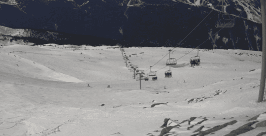 https://www.squamishreporter.com/wp-content/uploads/2024/03/gondola-stuck-540x276.png