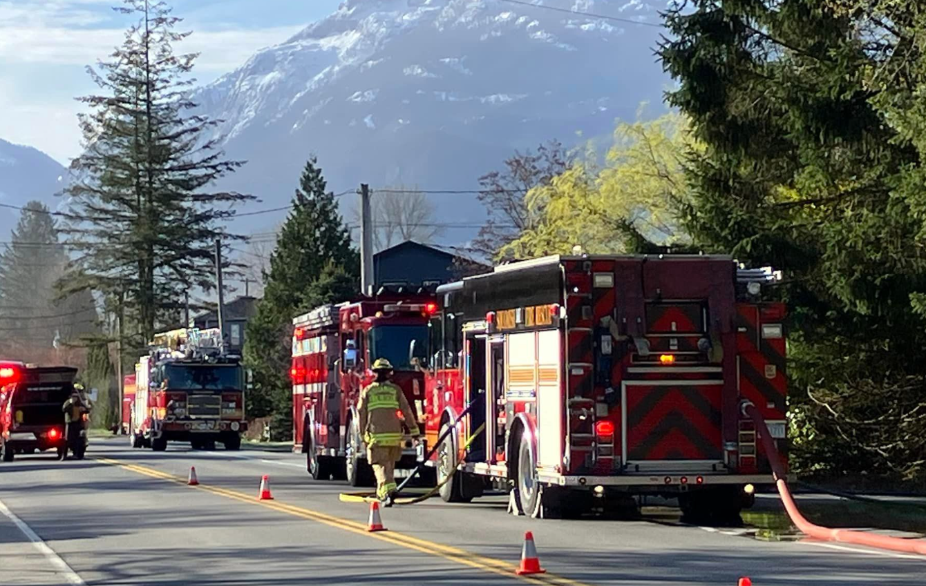 https://www.squamishreporter.com/wp-content/uploads/2024/04/fire-brackendale.png