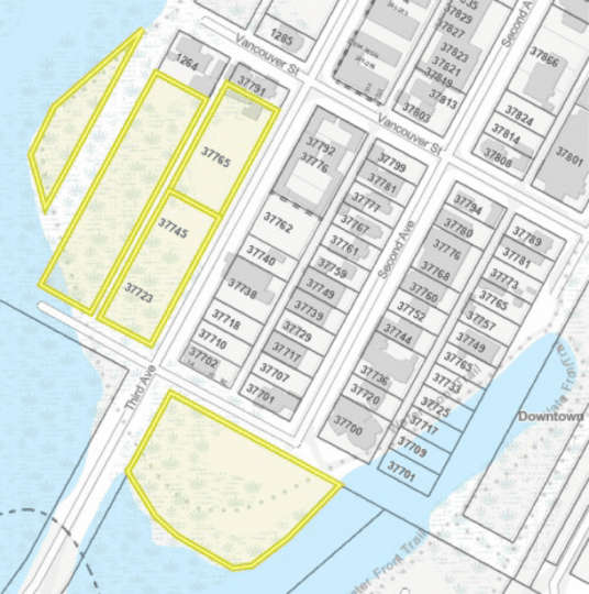 https://www.squamishreporter.com/wp-content/uploads/2025/09/Screenshot-2025-09-08-at-23-03-01-Report-To-Council-–-Office-Space-Projects-Review-Office-Space-Projects-Review-Report-to-Council.pdf-536x540.png