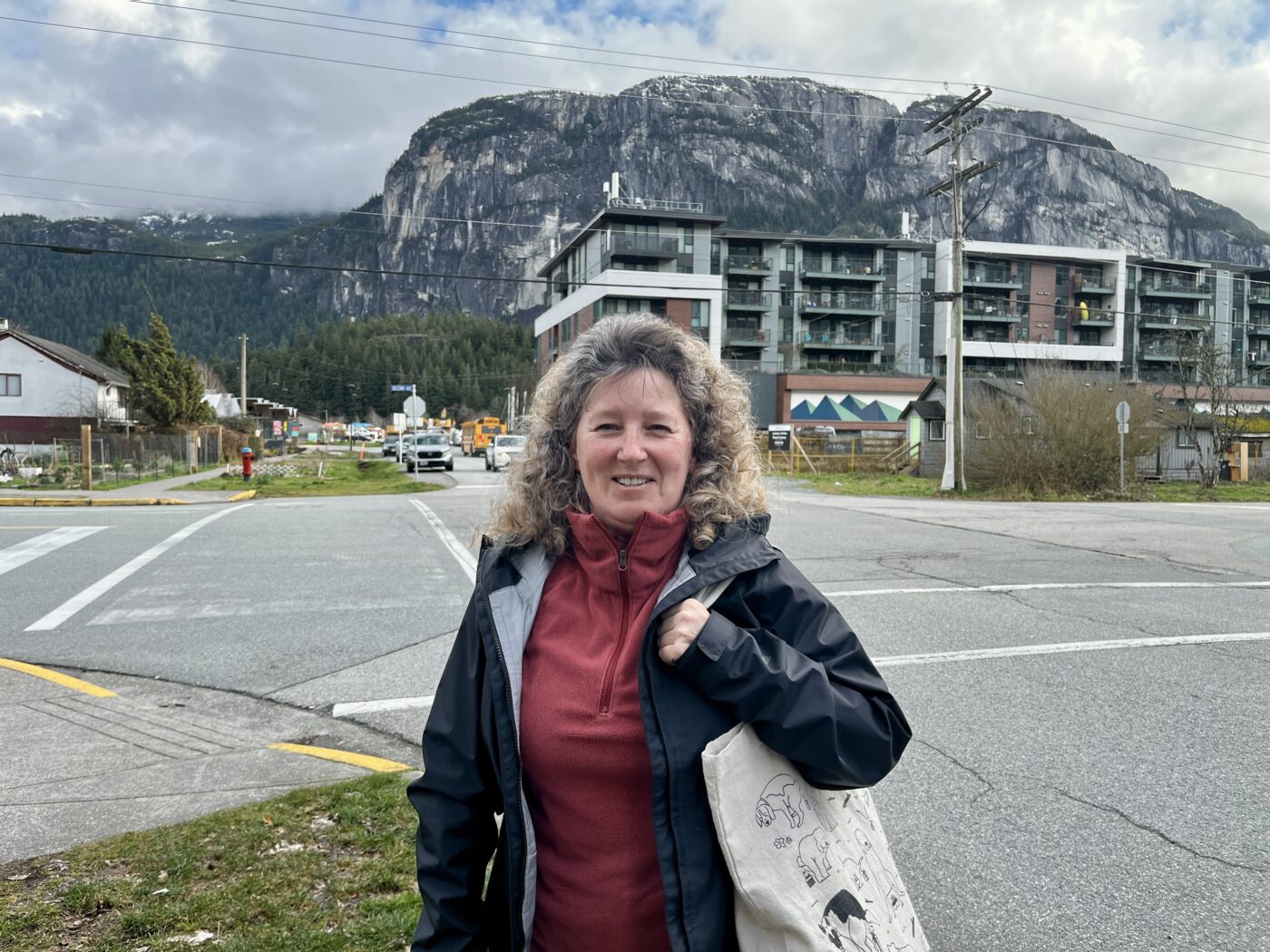 Randi Olson created NANA in 2012 and continues to run the volunteer Facebook page that helps reunite lost pets with their families across the Sea to Sky.