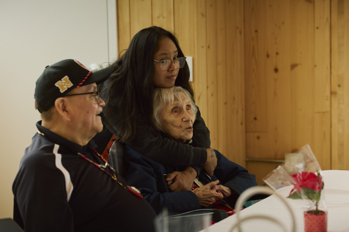 Elder Gwen Harry (Chésa7), with hereditary Chief Dale Harry (Pekultn Siyam) and his daughter Gwen Harry.