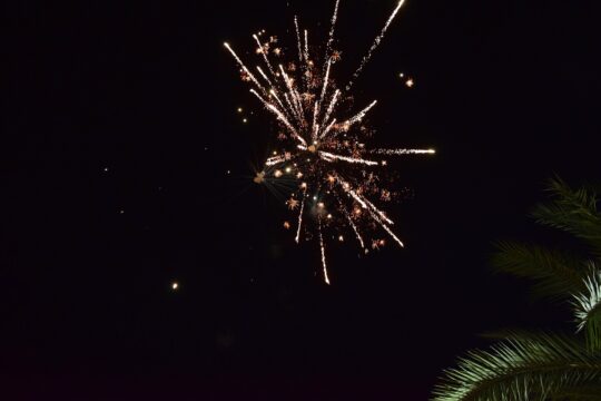 https://www.squamishreporter.com/wp-content/uploads/2026/10/fireworks-orange-night-sky-540x360.jpg